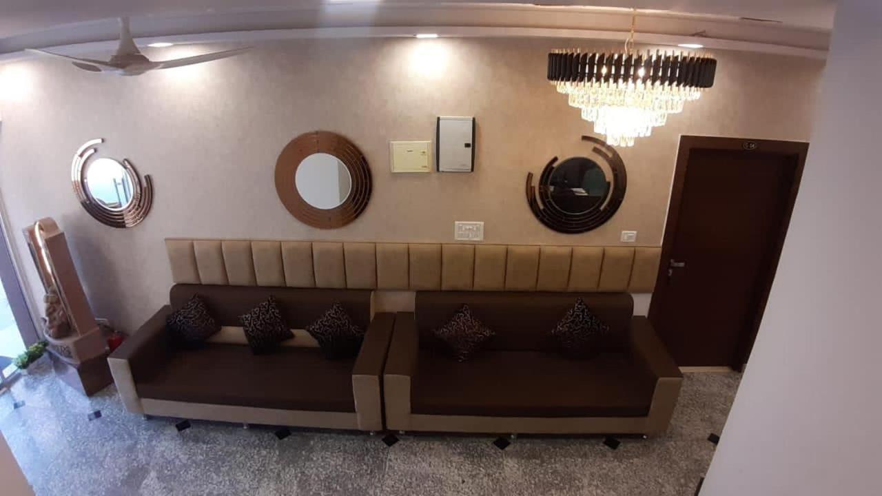 Hotel The Divine Oak Katra  Exterior foto